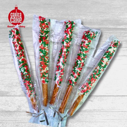 Holiday Dipped Pretzel Sticks by I Canita Cake